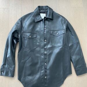 ARITZIA Wilfred The GANNA Faux Leather Shirt Jacket in Black